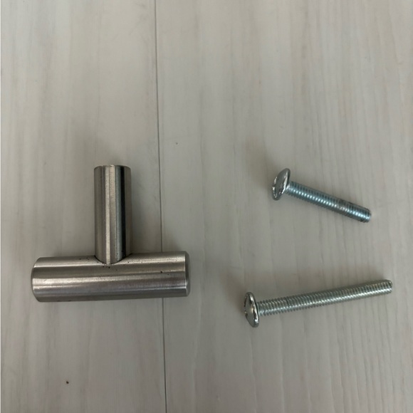 16 Liberty Hardware P02140-SS-C 40mm Bar knob with stop/stainless steel - Picture 2 of 3